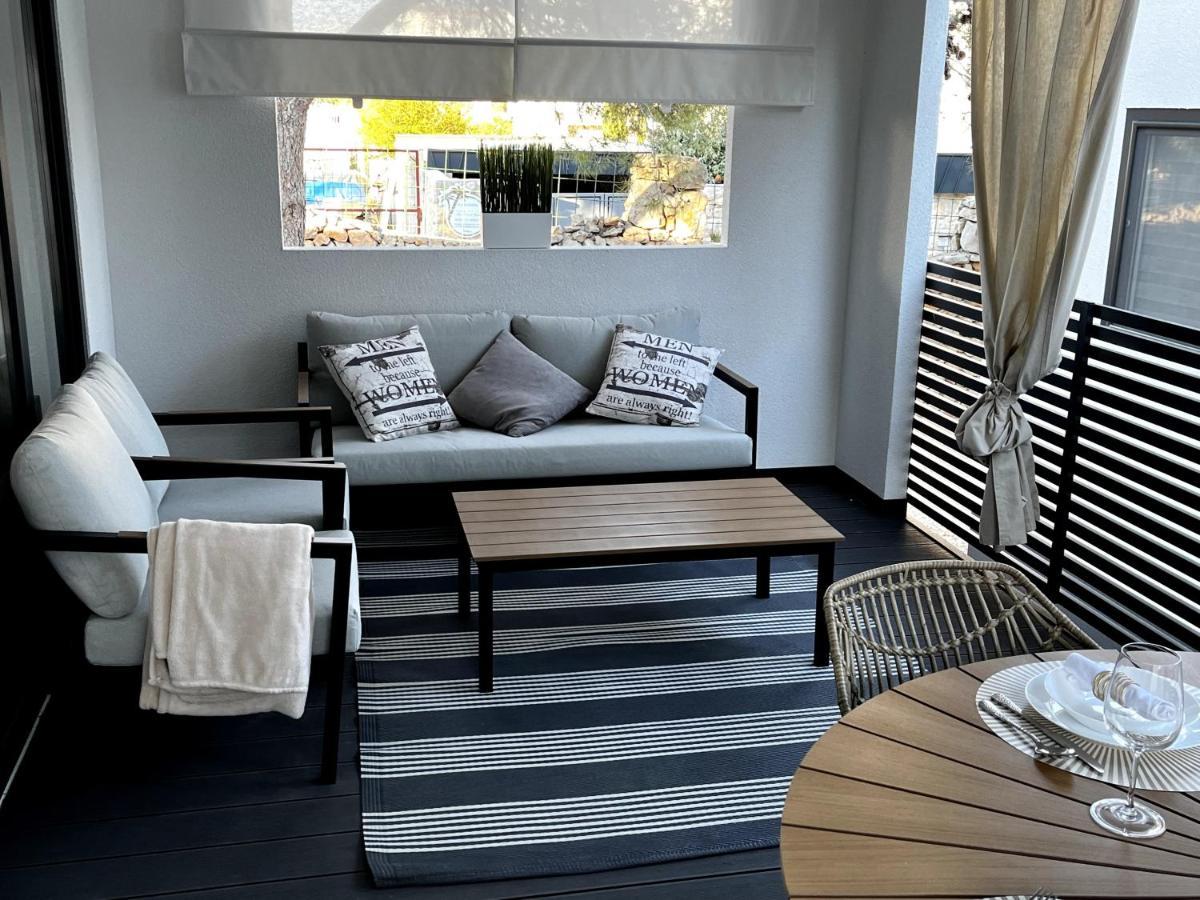 Luxury Mobile Home Pretty Green - Premium - Oaza Mira Resort -50 M From The Beach Drage Kültér fotó