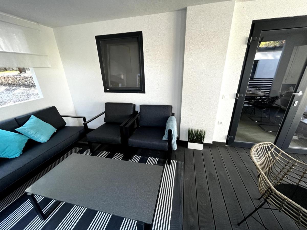 Luxury Mobile Home Pretty Green - Premium - Oaza Mira Resort -50 M From The Beach Drage Kültér fotó